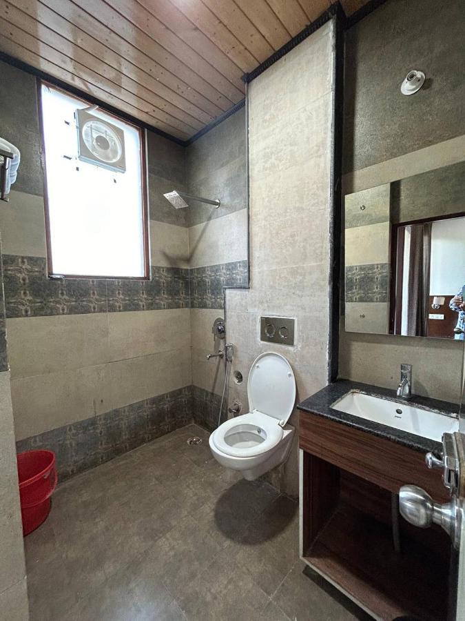 Hotel 7 Heavens Mussoorie Exterior photo